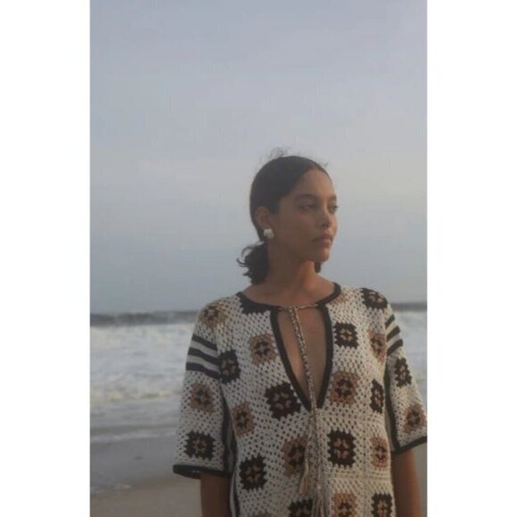 ELEVEN SIX Tia Tunic in White/Black/Nude Size Medium/Large - Picture 14 of 16